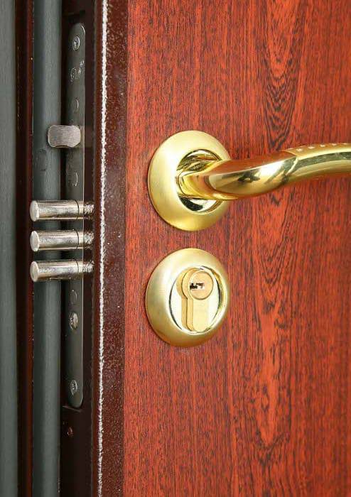 Ручка и замок