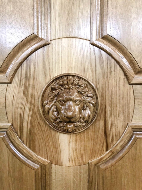 Обзор двери со скрытыми петлями