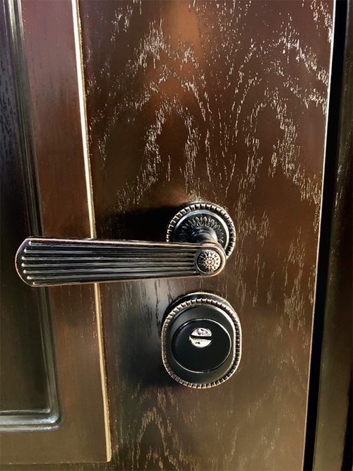 Ручка и цилиндровый замок