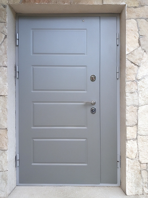 Серая уличная дверь МДФ